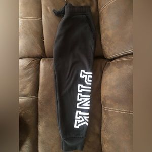 PINK Size medium sweatpants / jogger black/white like new